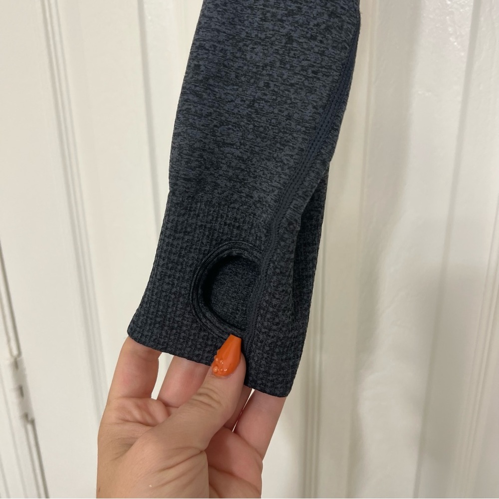 Gymshark Gray Solid Basic Athletic Active Long Sl… - image 4